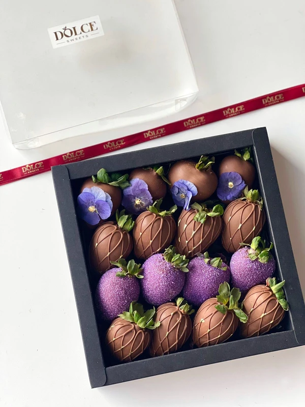 Клубничный бокс "Purple"
